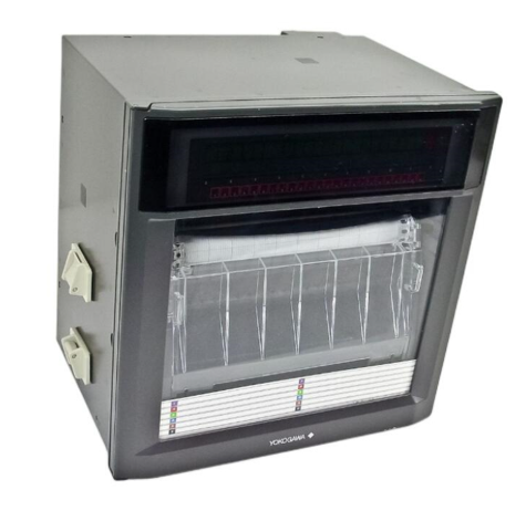 YOKOGAWA UR1800 Recorder